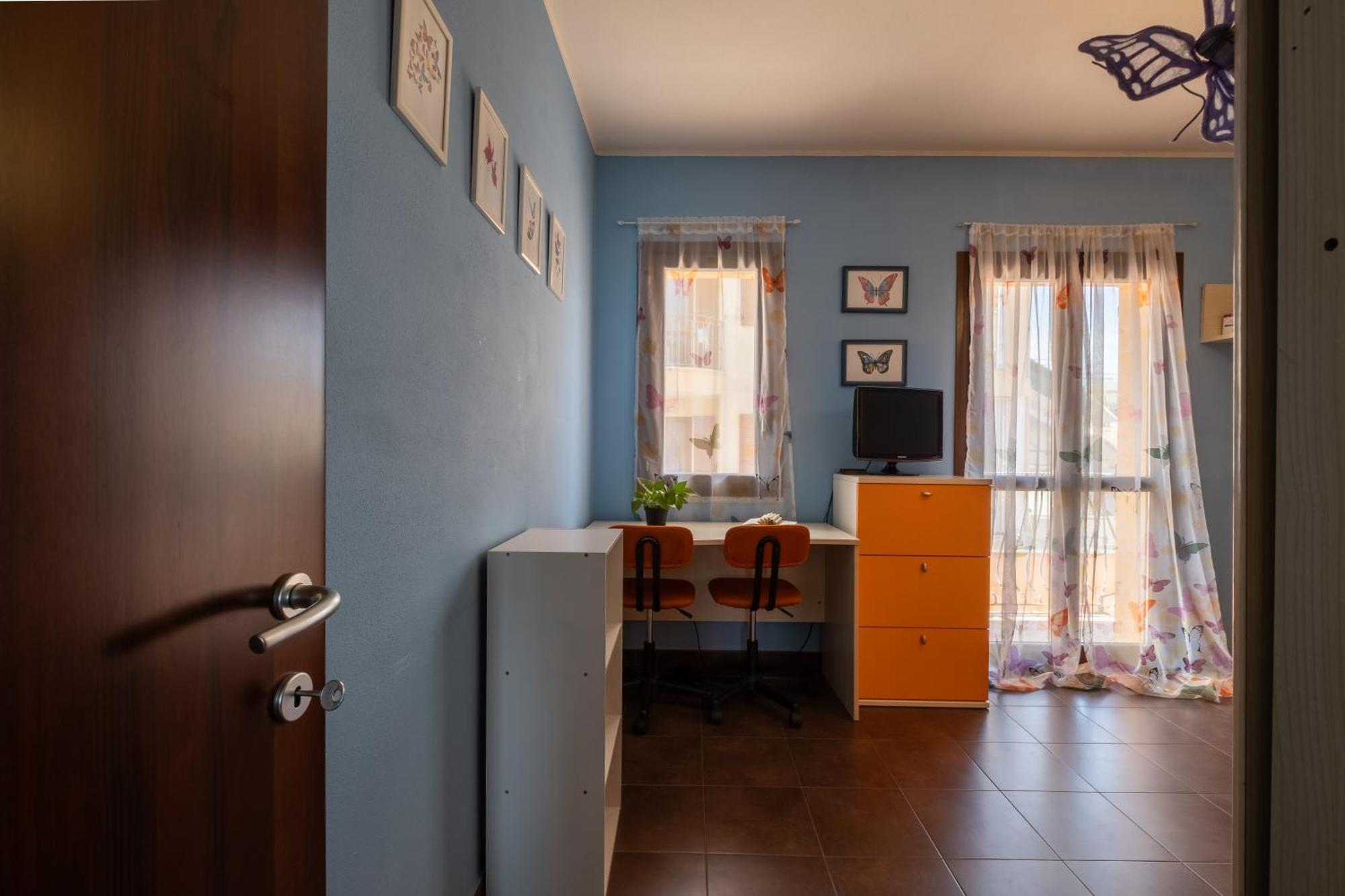 Butterfly Apartment Cagliari - Self Check-In, No Kitchen Ngoại thất bức ảnh